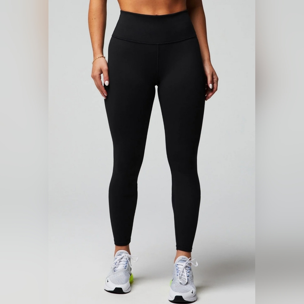 Fabletics Define PowerHold® High-Waisted Leggings/Black/Size Medium, EUC